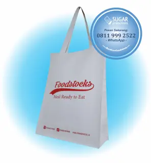 Blacu dan Dinier Goodiebag D600 Food truck 1 goodiebag_dinier_foo_truck_depan